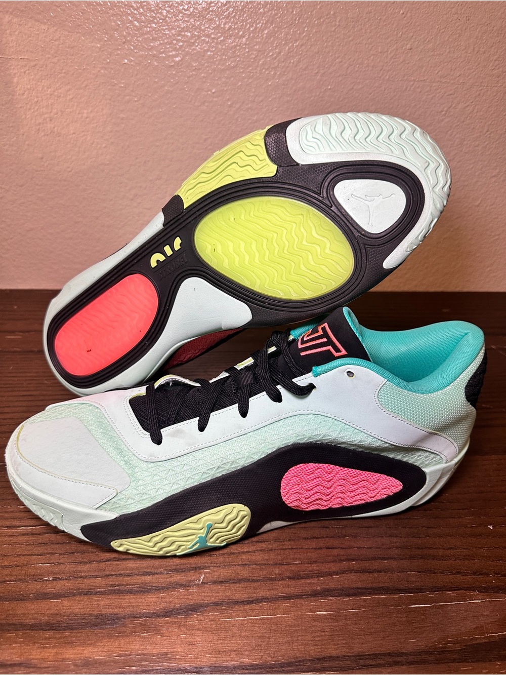Jordan Jason Tatum Low-Top Athletic Shoes in White, Teal & Pink Accent
